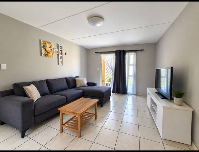 2 BEDROOM APARTMENT FOR SALE IN PARKRAND
